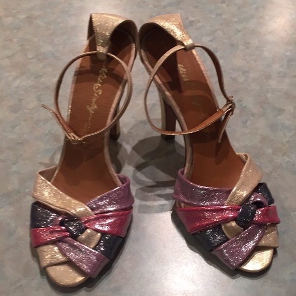 Miss Sixty Shoes - Miss sixty leather sandals with bonus pin.